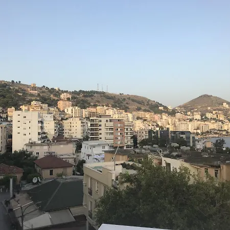 Hotell Tatzati 3*