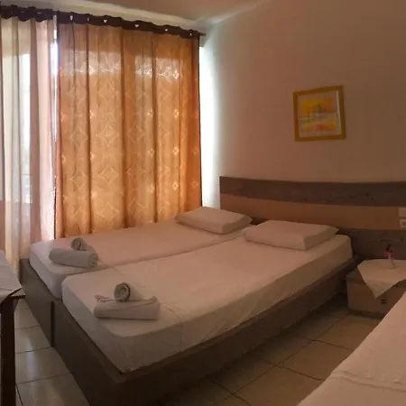Tatzati Hotell